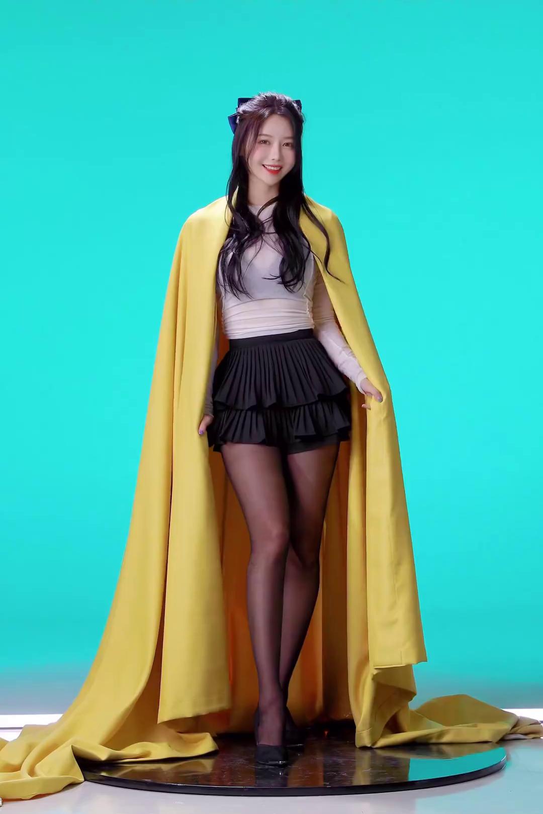 이아영 치어리더 크리스마스 룩